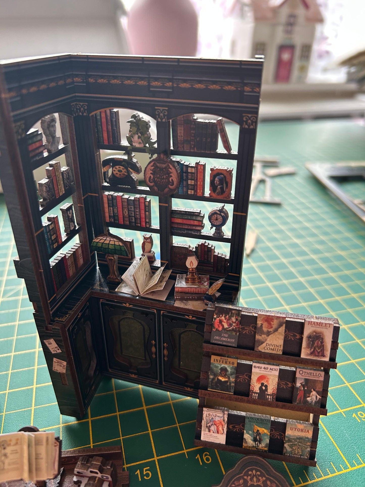 Owl Bookstore Book Nook Kit